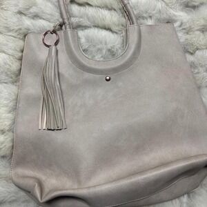 Women's‎ Shoulder Bag